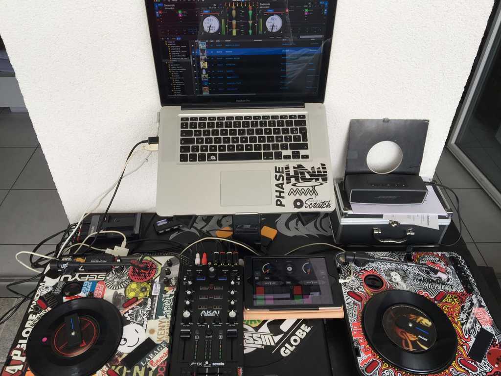 DJ, Turntablist, Scratch, Mix, DVS, le setup du portablist